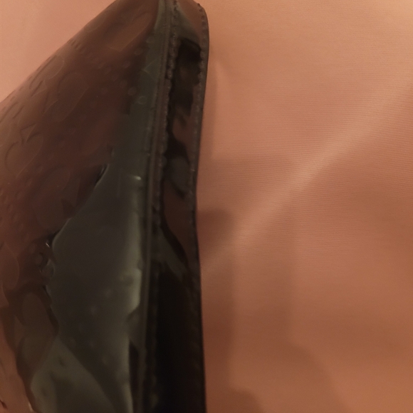 kate spade Black Patent Heart-Embossed Crossbody Bag - Picture 4 of 8